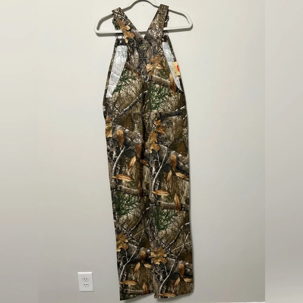 Magellan Outdoors Camo/Real
Tree Youth/Womens Overalls - Picture 5 of 7